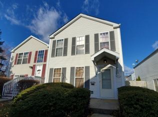 1031 Symphony Dr, Aurora, IL 60504