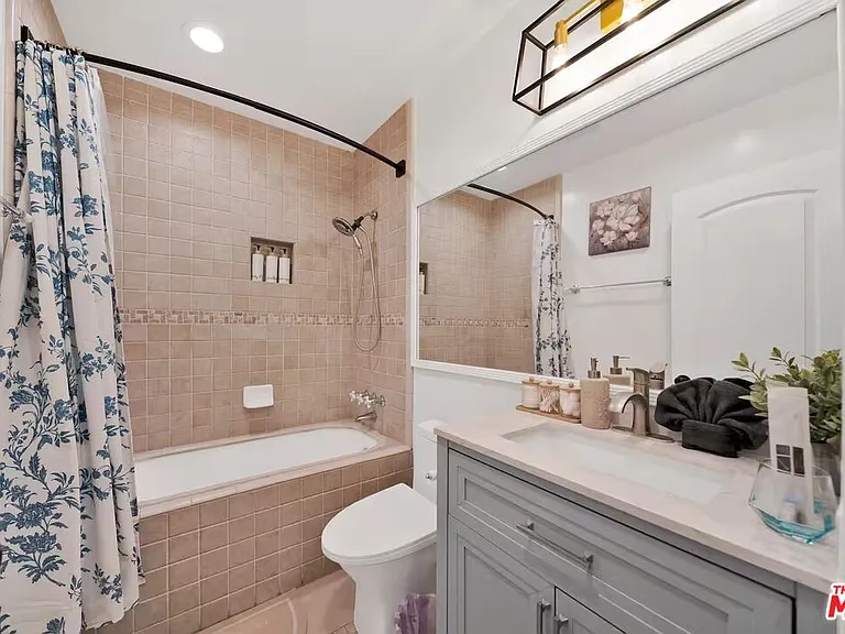 15213 Daphne Ave — Photo 16