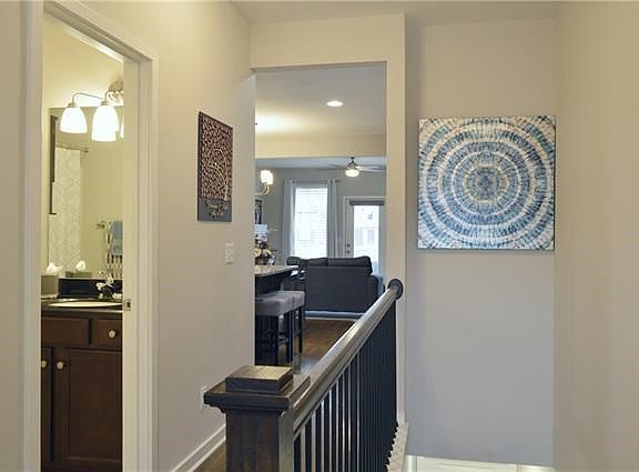 4th image of 12718 W 93rd St