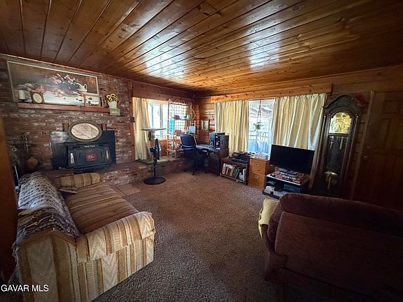 4th image of 3512 Oakwood Rd