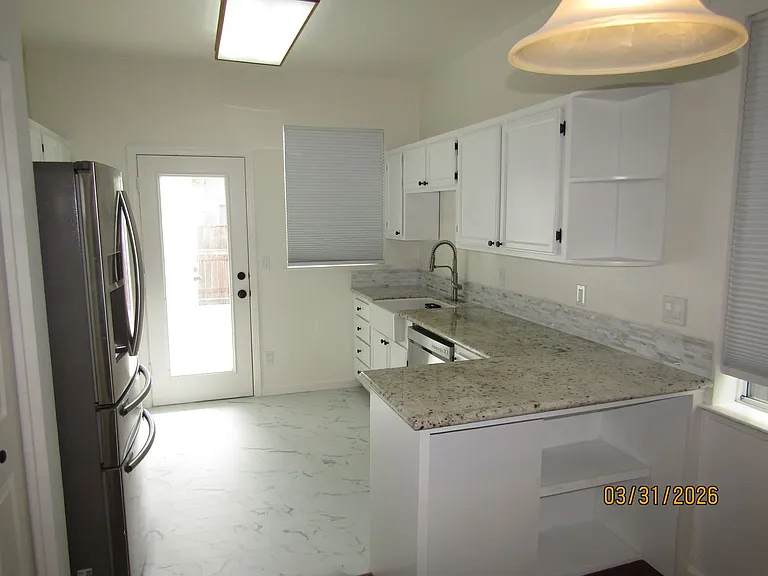 1470 Tammy Way — Photo 4