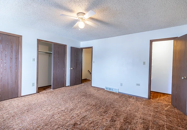 1205 Crook Ave #1 — Photo 12