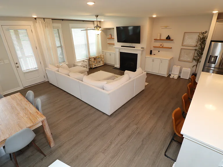 2151 Maggie Valley Dr — Photo 16