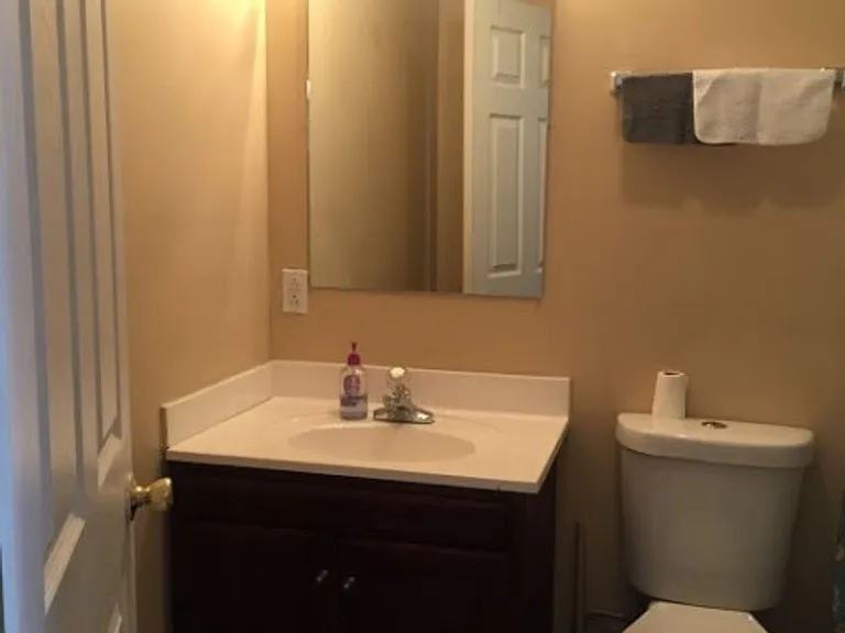 107 Hood St — Photo 5