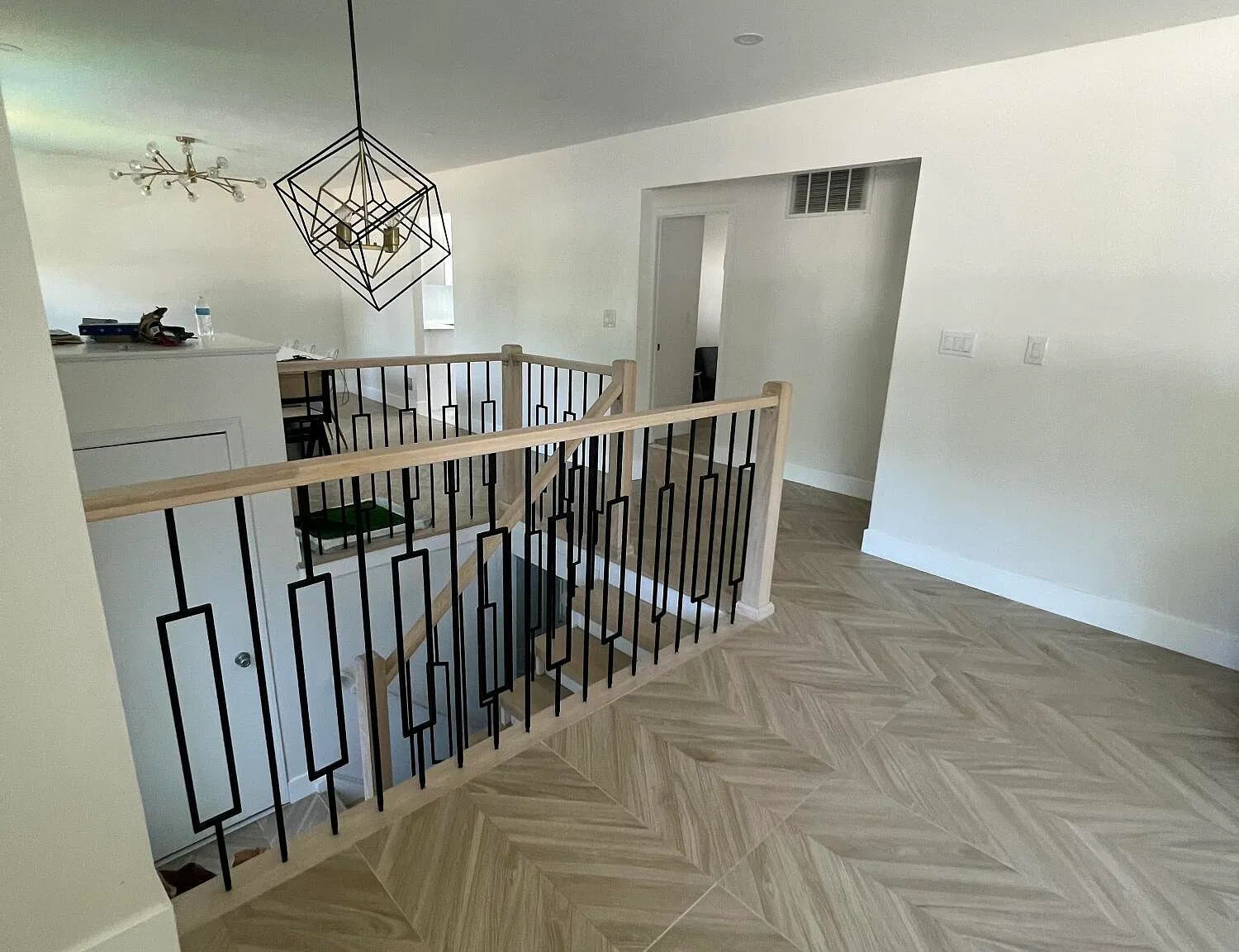 4 bed, 2178 sqft, $2,800 — Photo 3