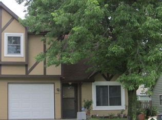 3723 Overland Dr, Lawrence, KS 66049