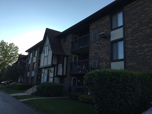 1st image of 4845 W 137th St #C20