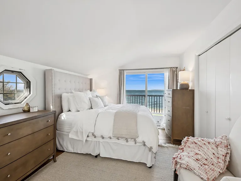 21 Shore Dr — Photo 9