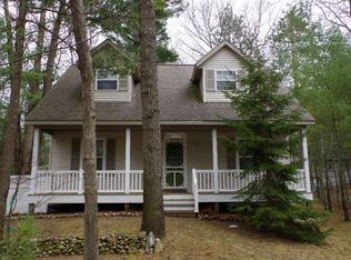 6302 N Iroquois Rd, Pentwater, MI 49449