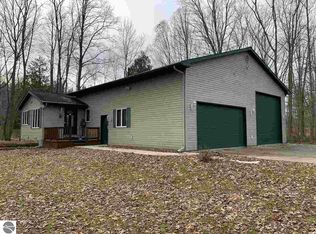 1679 Arenac State Rd, Omer, MI 48749