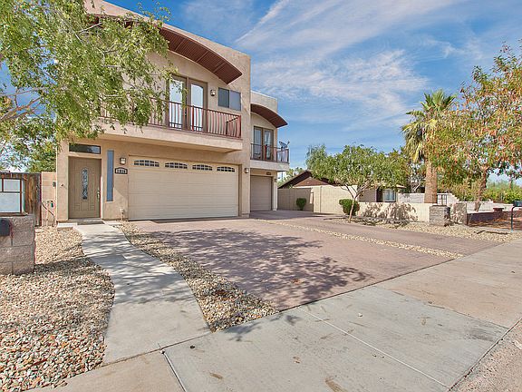 2nd image of 1016 E TEMPE Drive