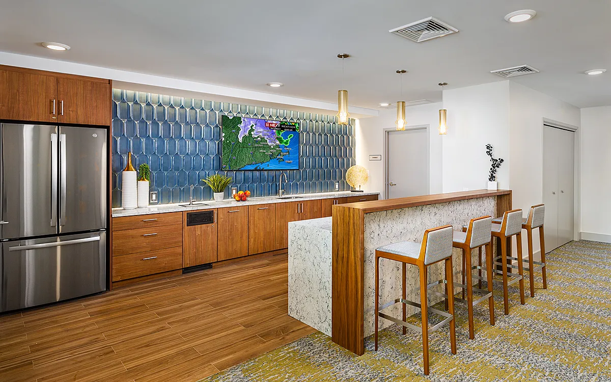 2 bed, 1158 sqft, $4,075 — Photo 3