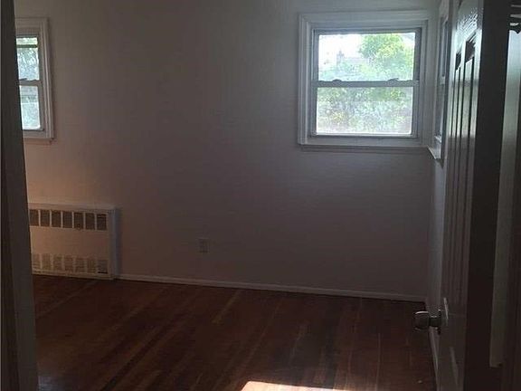 5th image of 407 Nassau Avenue