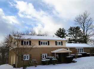 114 Duncan Cir, Beaver, PA 15009