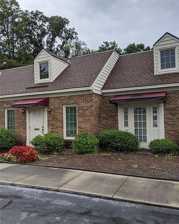 2nd image of 4904 Fayetteville Rd Suite B
