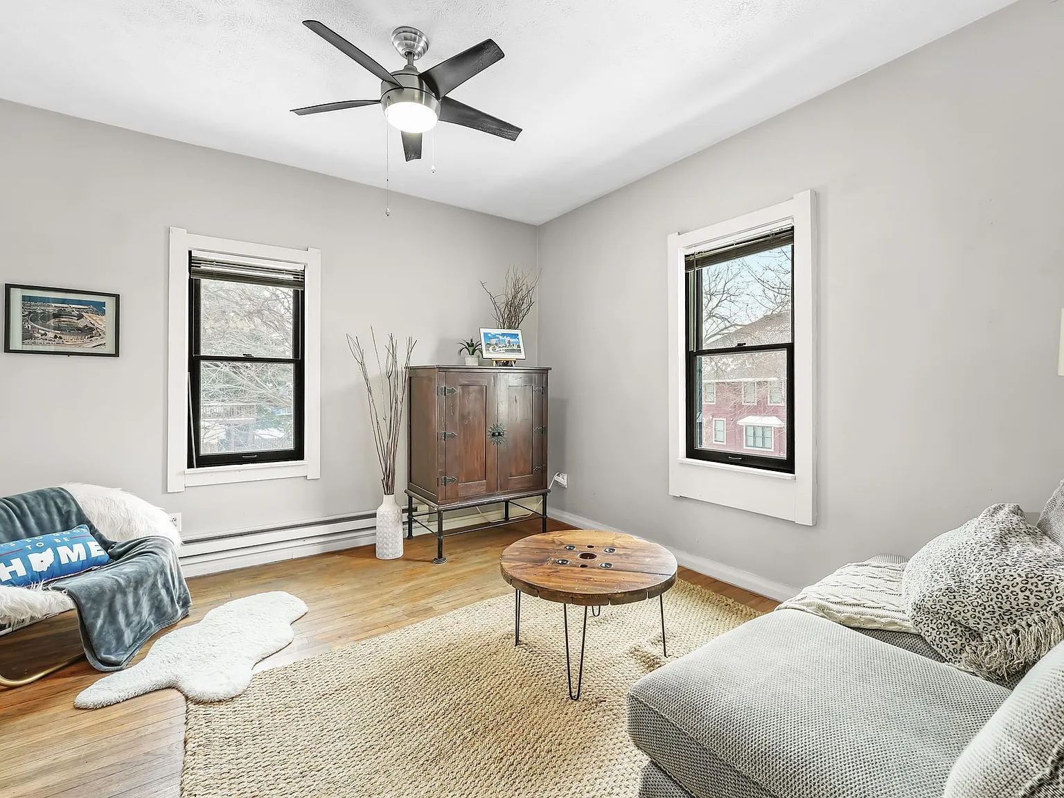 1 bed, 750 sqft, $2,400 — Photo 4