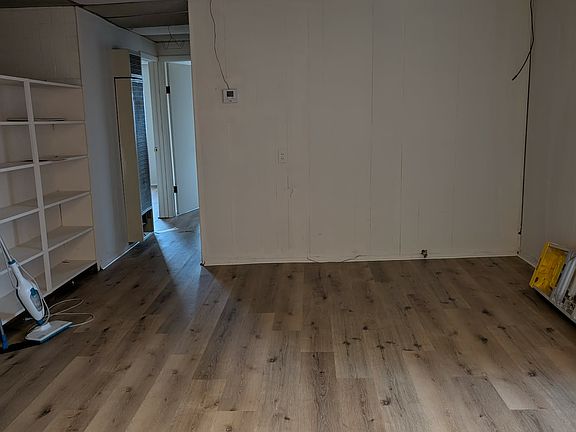4th image of 102-108 N Main St #6