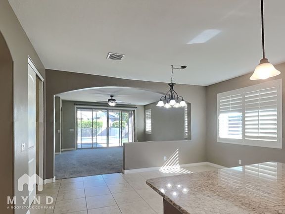 3rd image of 264 E Mead Dr