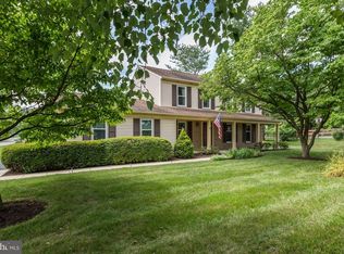 402 Bostwick Ln, Gaithersburg, MD