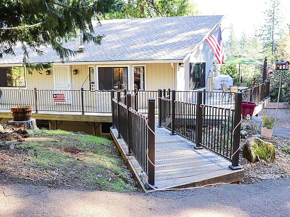 3rd image of 5111 Loch Leven Dr