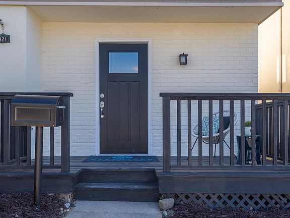 2nd image of 171 Longview Dr