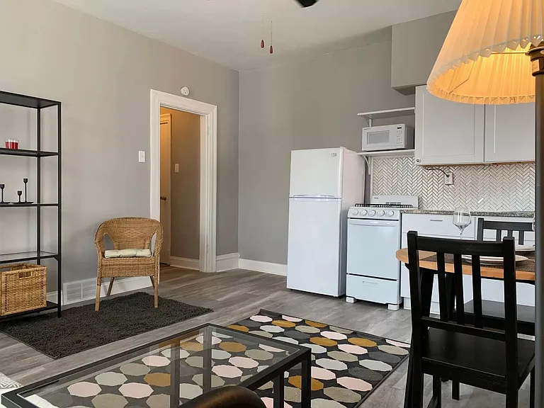 324 S Negley Avenue — Photo 4