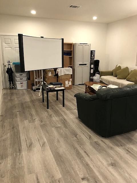 1st image of 2501 Strawberry Ln #B
