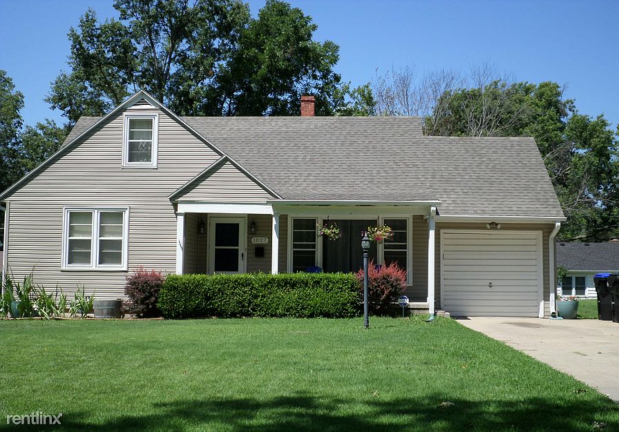 1027 SW Orleans_Front Photo