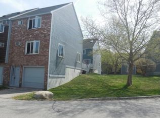 1 Valley West Way, Manchester, NH 03102