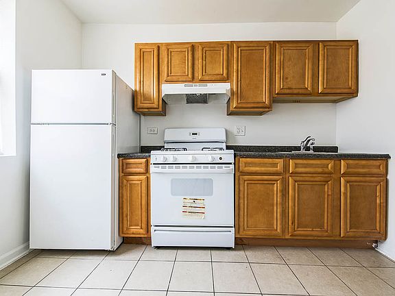5th image of 1145-49 N Leclaire Ave #2192829