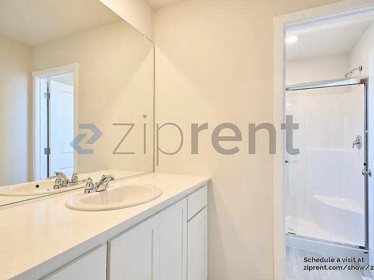17409 NW 10th Ave — Photo 30