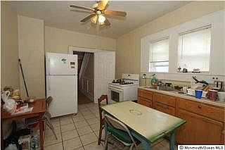 3rd image of 433 Ocean Ave