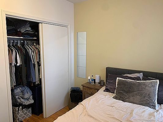 4th image of 122 Orchard St #12B