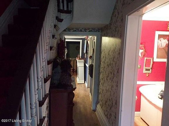 2nd image of 479 W Broadway St