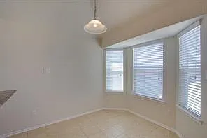 2635 Silky Ct — Photo 8