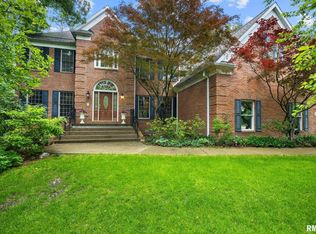 824 W Bridgetowne Ct, Dunlap, IL 61525