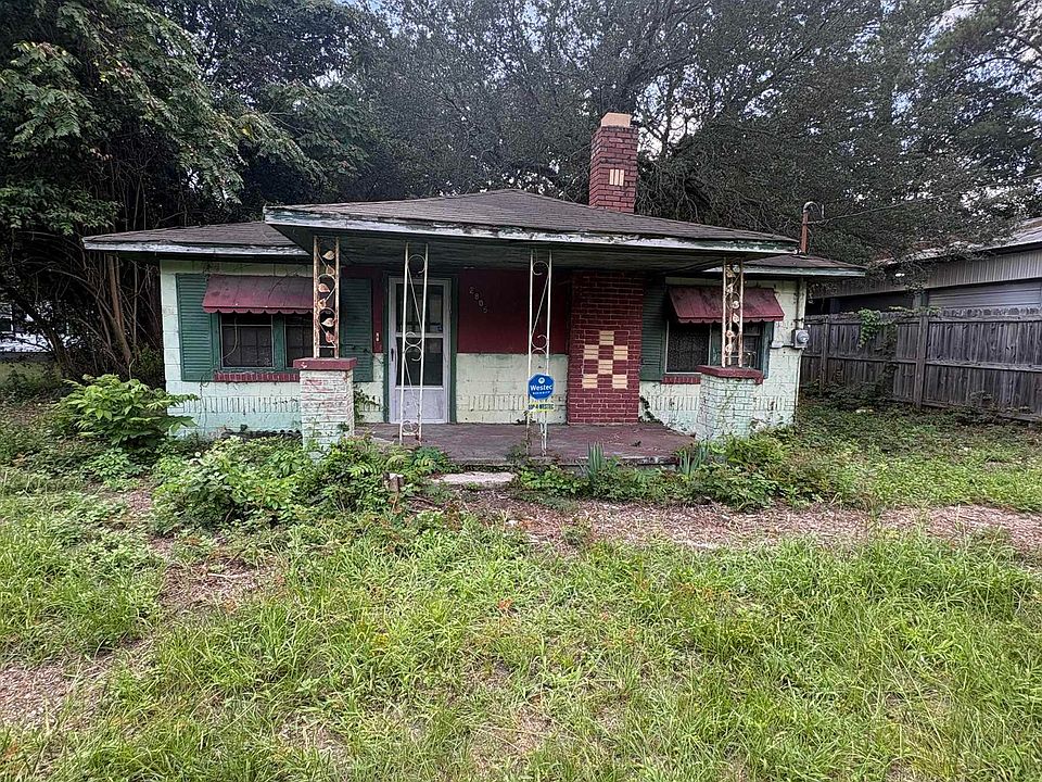 1st image of 2805 Leaphart Rd #17