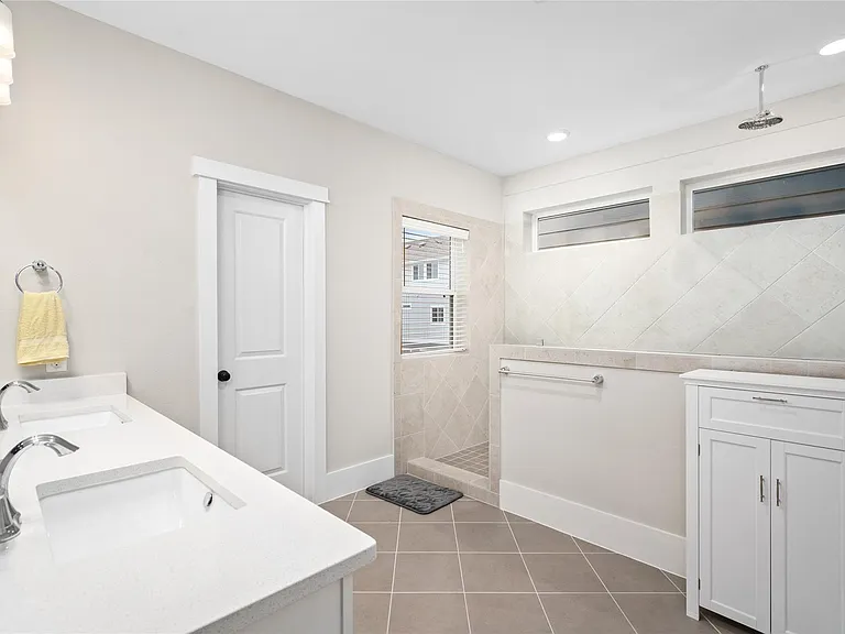 1411 Biondo Way — Photo 17