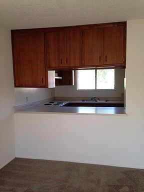 4th image of 2745 21st St