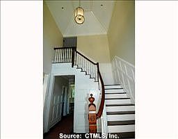 2nd image of 14 Lakeview Dr