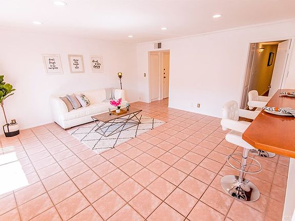 5th image of 2700 Cahuenga Blvd E APT 2105