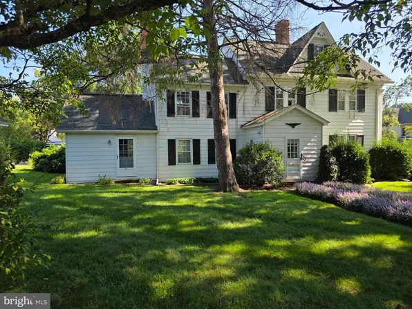 105 N Church St, Snow Hill, MD 21863