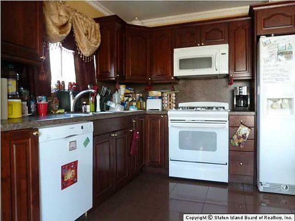 5th image of 265A Clifton Ave