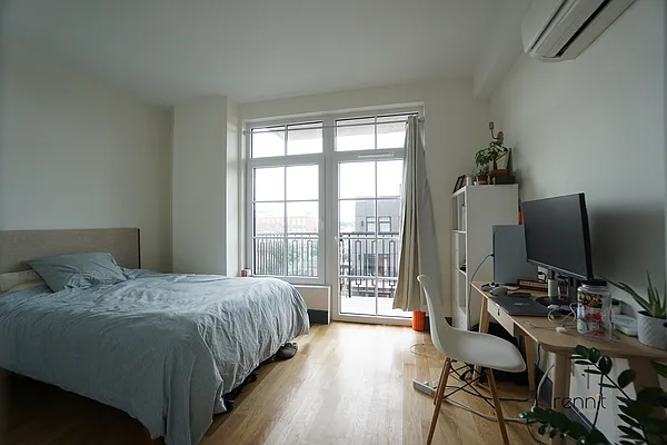 Rented by Rennit Inc. | media 32