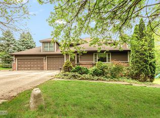 2800 Arbor Ln, Oswego, IL 60543