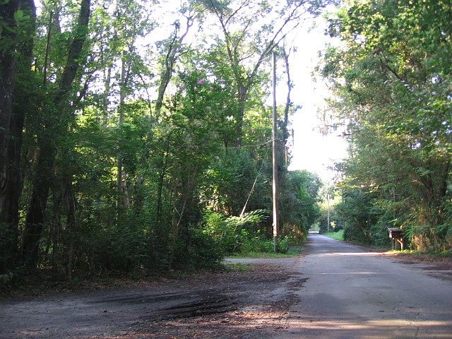 2nd image of NW 37th Dr