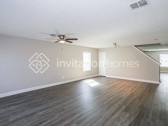 3rd image of 2911 Santa Sabina Dr