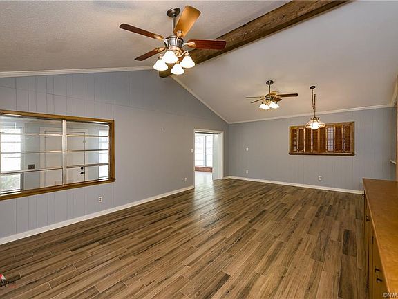4th image of 628 Albemarle Dr