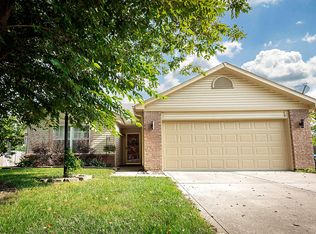 5338 Claybrooke Dr, Indianapolis, IN 46221