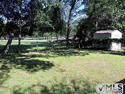 3rd image of 661 Braden St